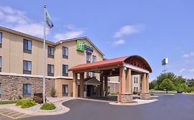Holiday Inn Express & Suites Topeka West I-70 Wanamaker By Ihg